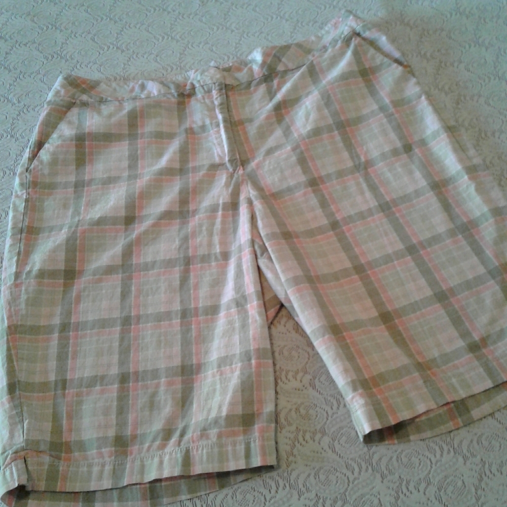 Classic Elements Plaid Walking Shorts Euc - image 2